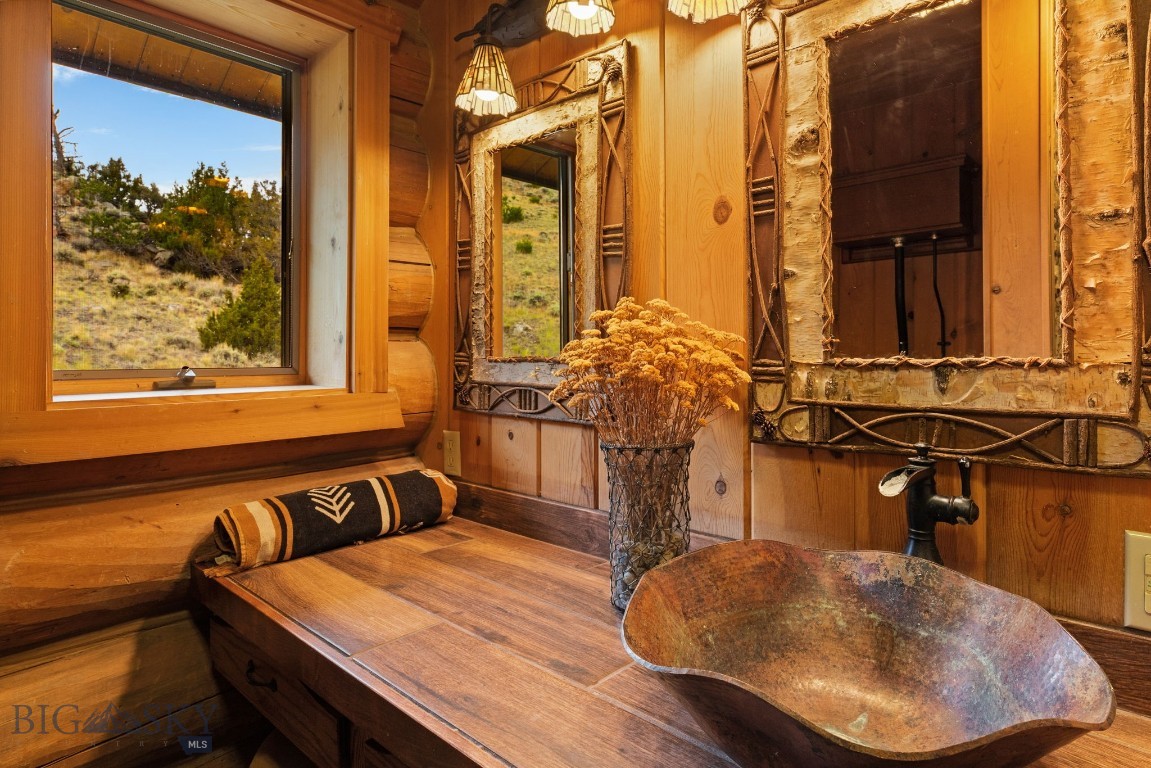 42 E L & M Ranch Property Photo 51