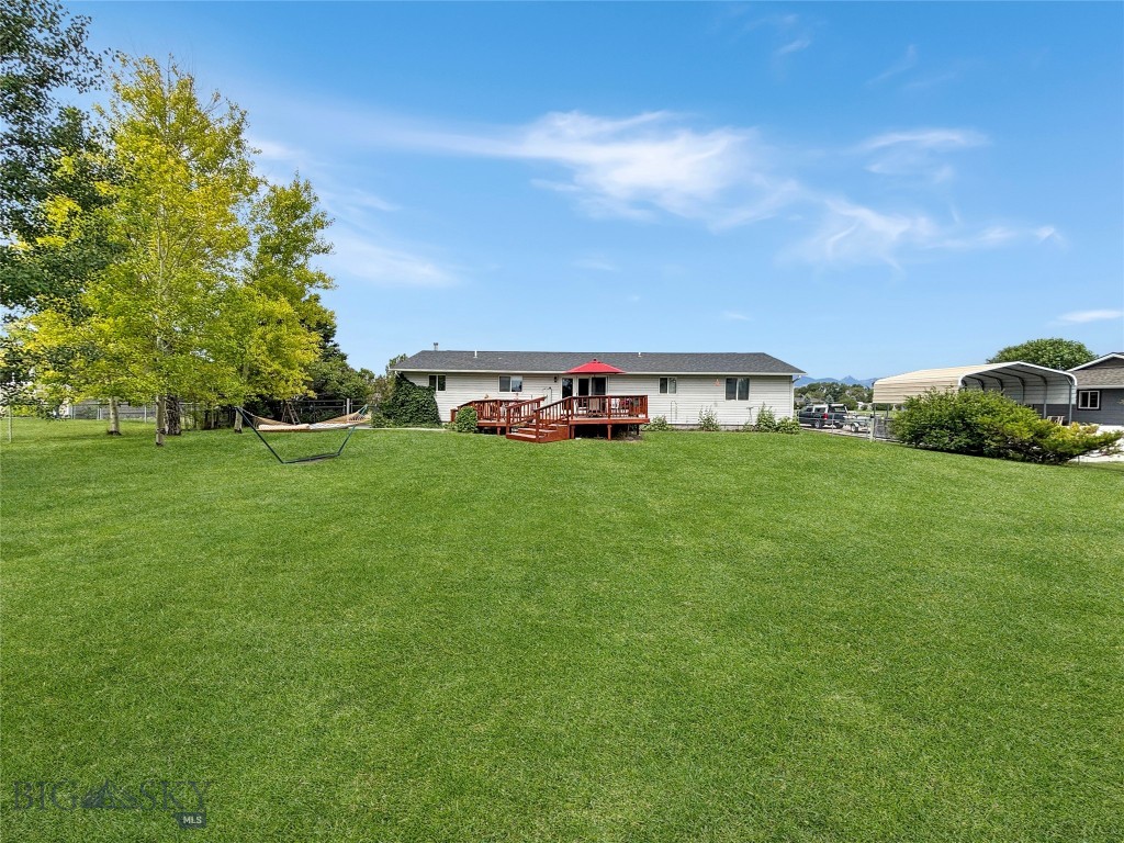 50 Christine Lane Property Photo 6