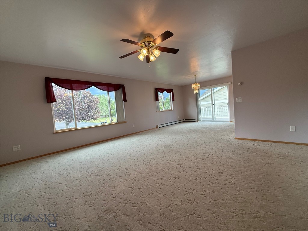 82 Midway Property Photo 6