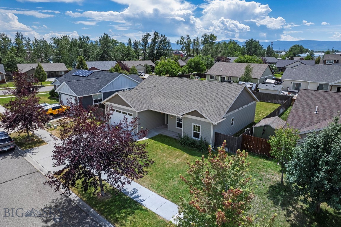 30 Ridge Line Lane Property Photo 4