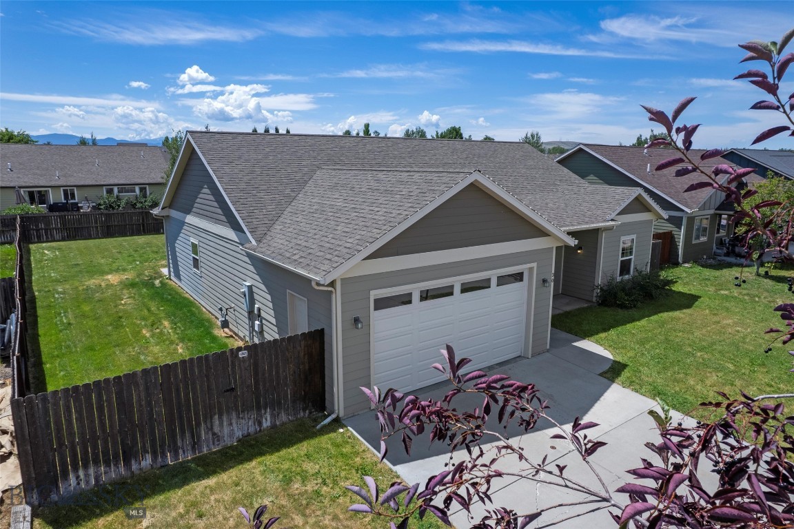 30 Ridge Line Lane Property Photo 11