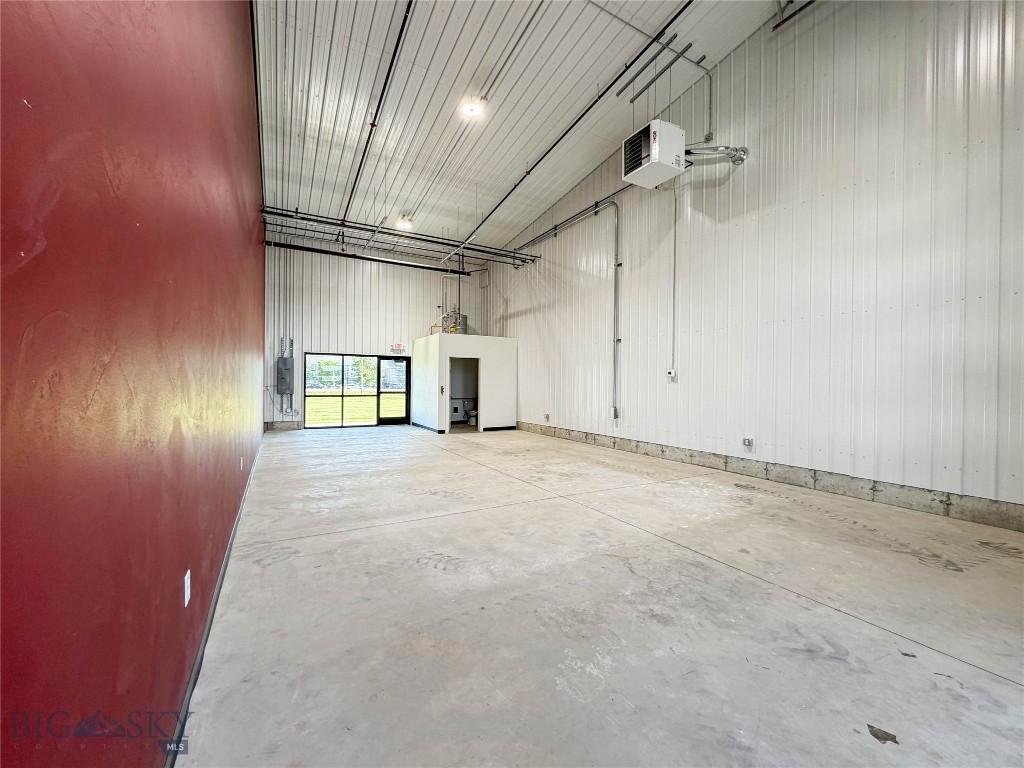 1828 Amsterdam Road 207 Property Photo 2