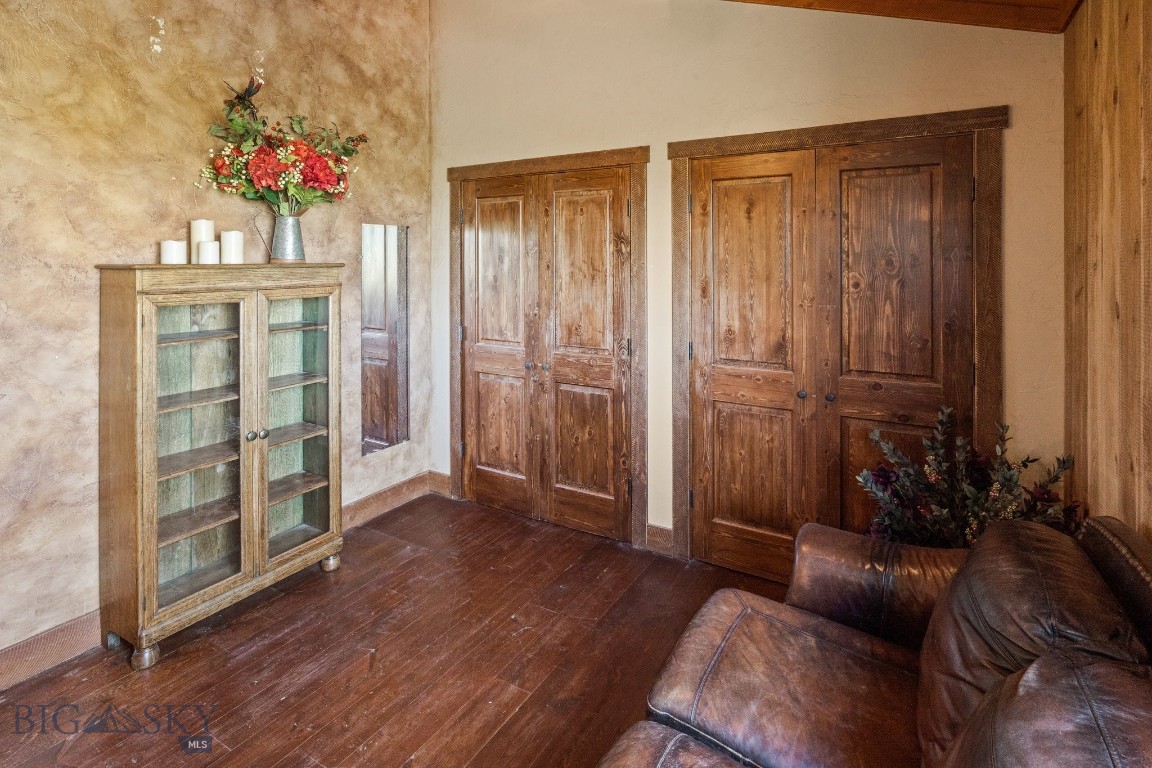 26 Dalesview Property Photo 38