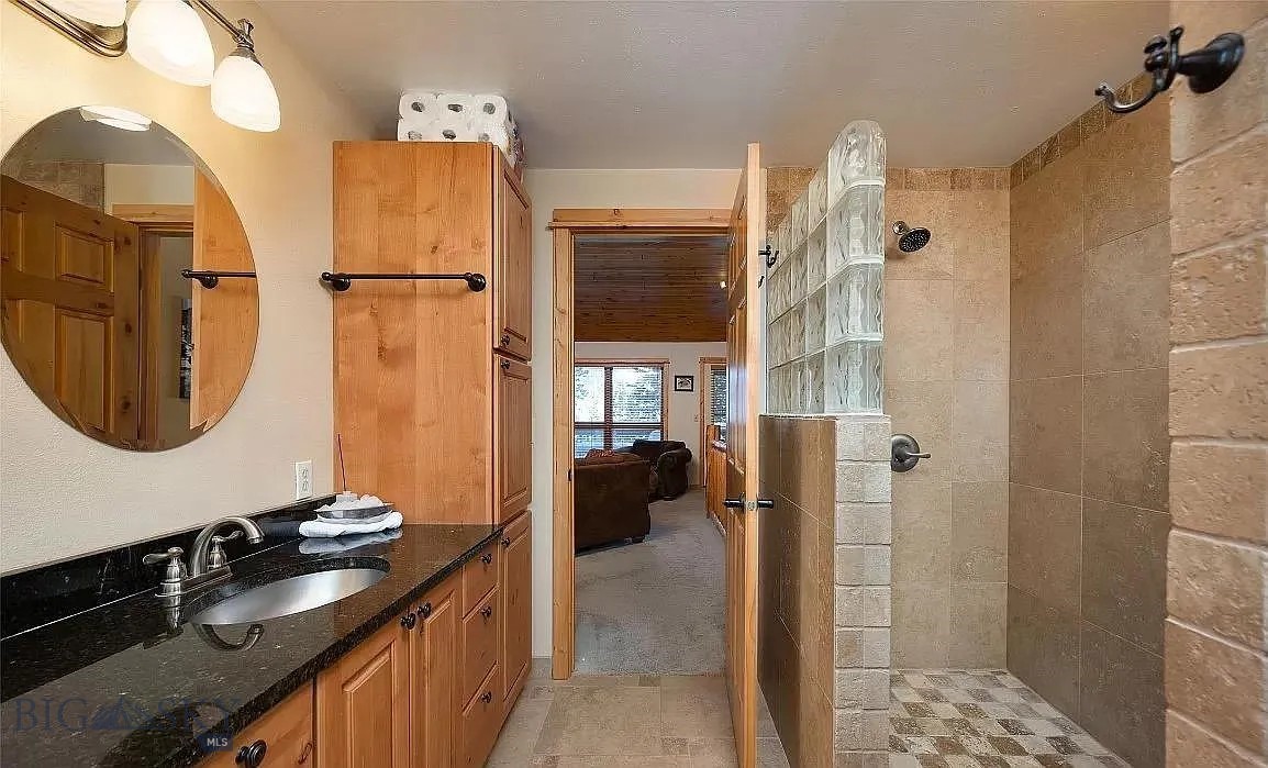 271 Sunburst Drive K3 Property Photo 15