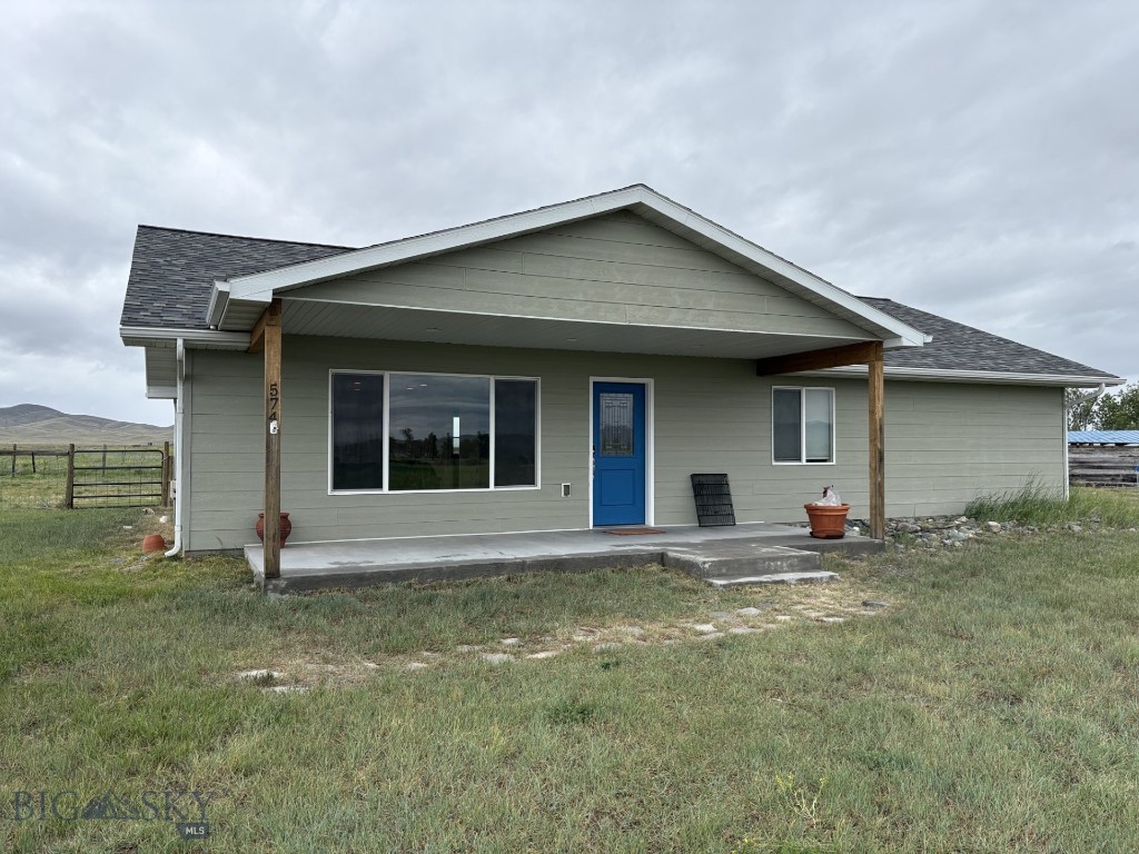 574 Mt Highway 285 Property Photo 1