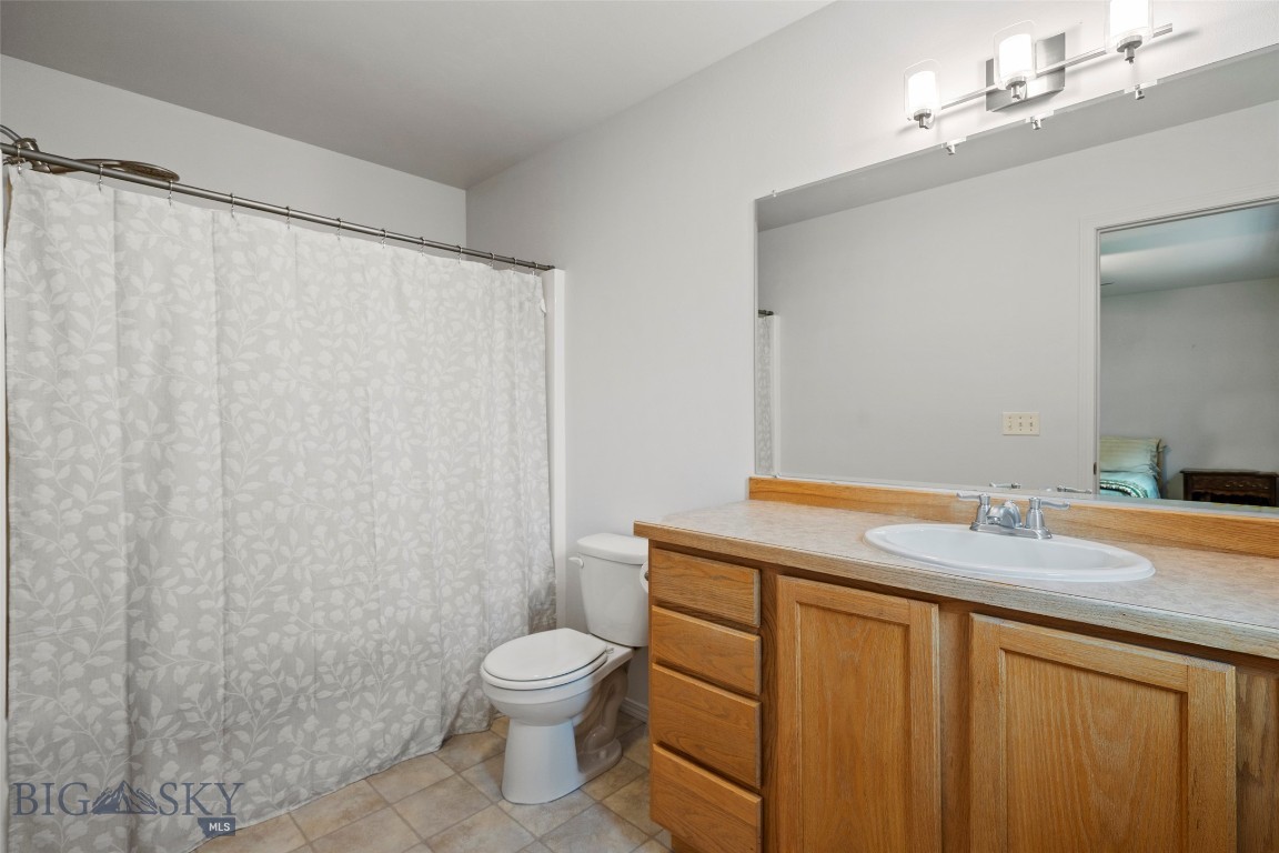 326 E River Rock Road Property Photo 23