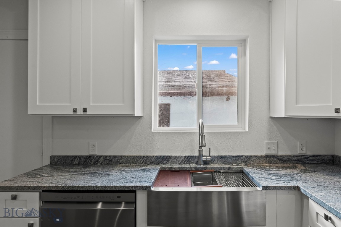 524 N M Street A, B, C Property Photo 4