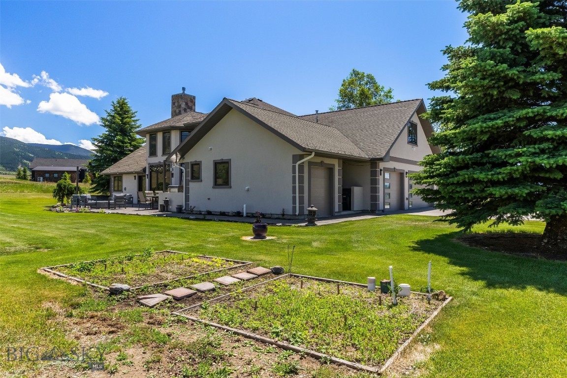 47 Saddle Spur Property Photo 12
