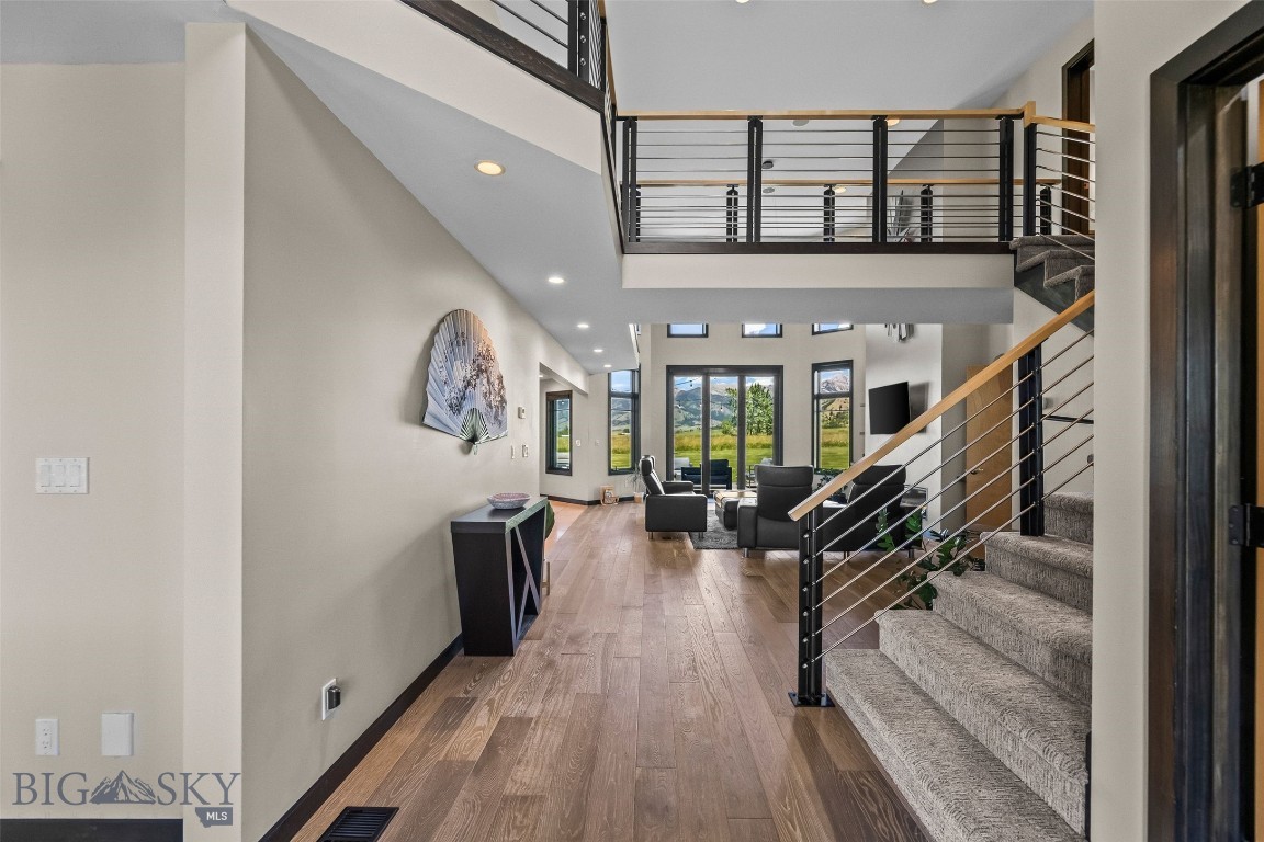 47 Saddle Spur Property Photo 17