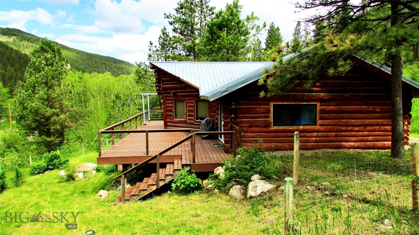 24 Sun Mountain Drive Property Photo 4