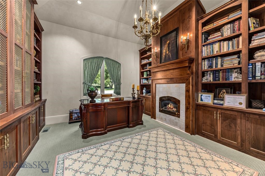 412802 Property Photo 25