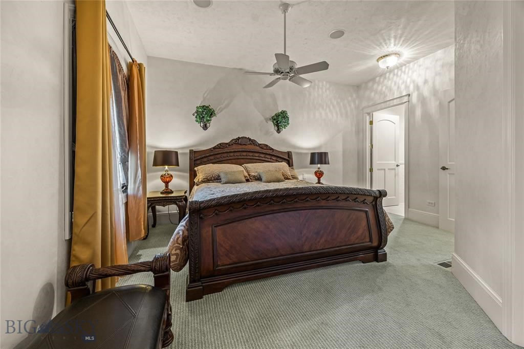 412802 Property Photo 30