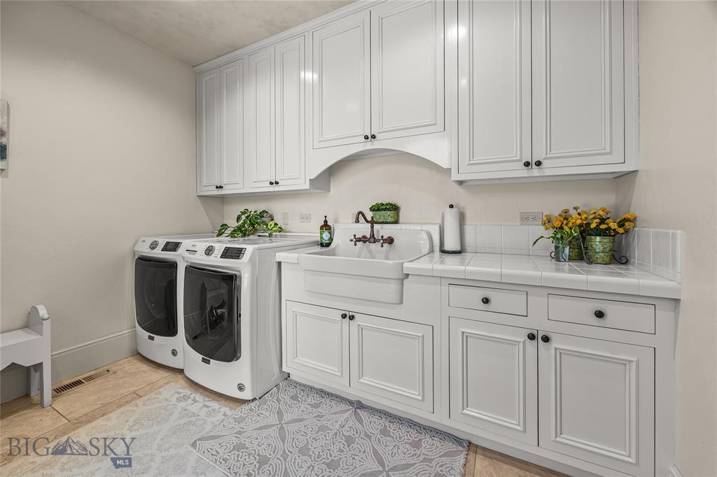 412802 Property Photo 34
