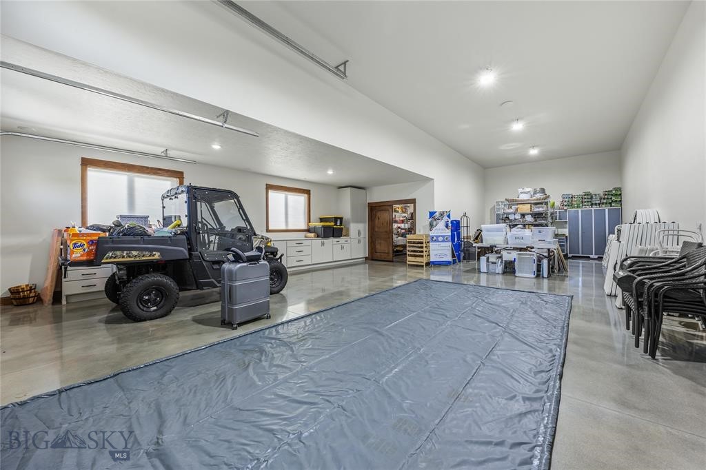 412802 Property Photo 69