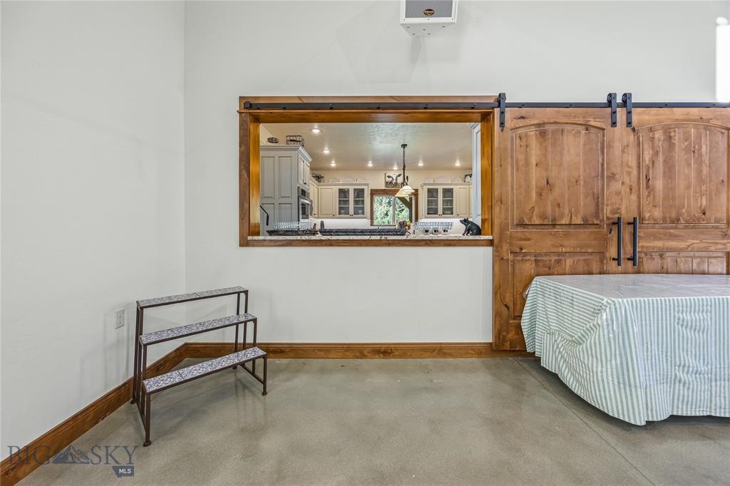 412802 Property Photo 70