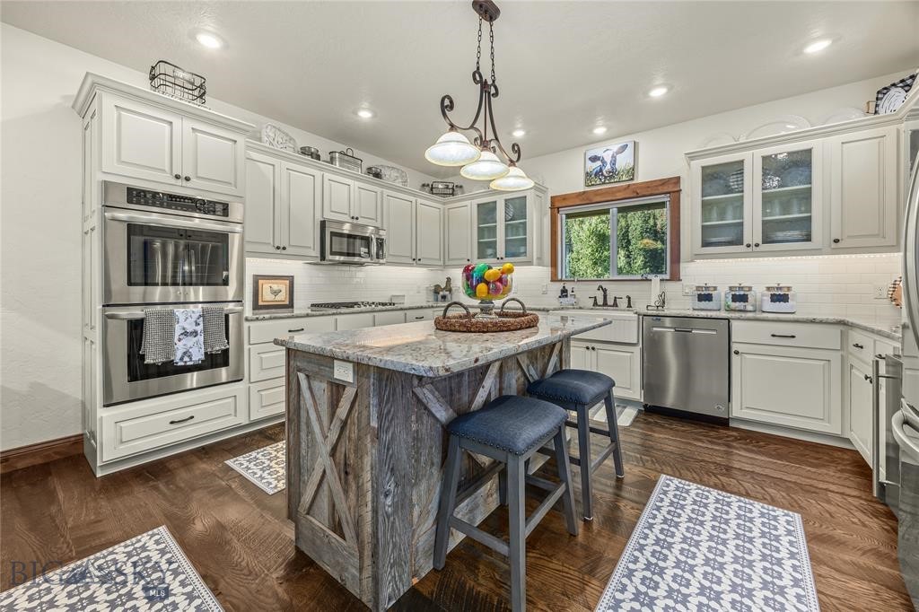 412802 Property Photo 71