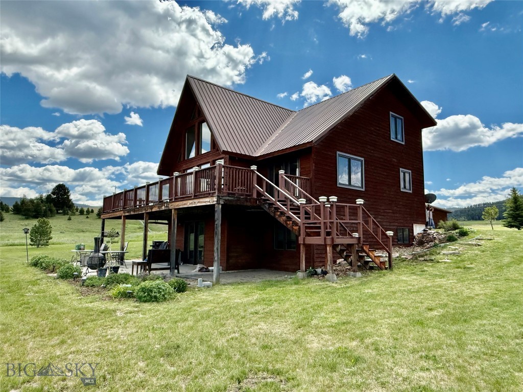41 Handlos Property Photo 1