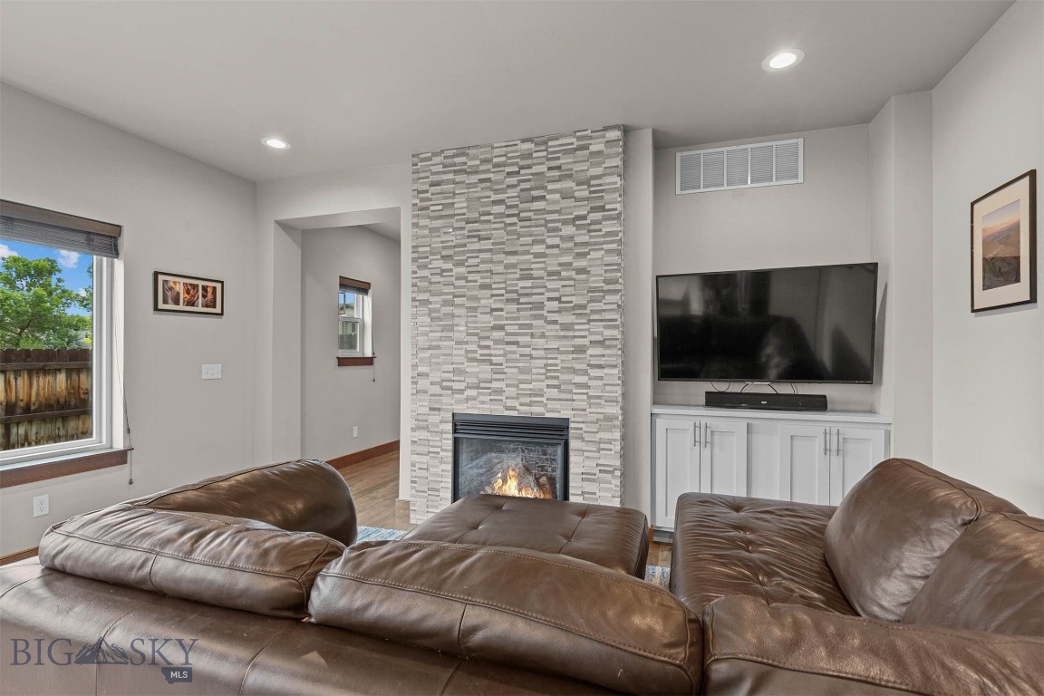 699 Rosa Way Property Photo 20