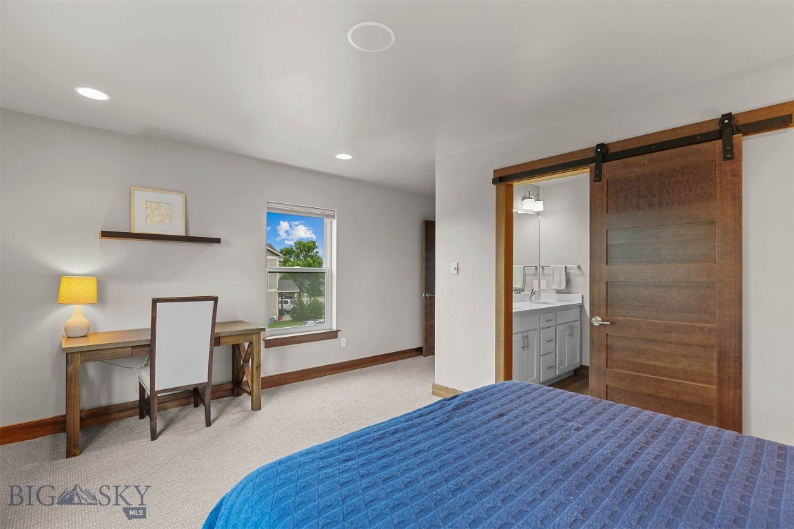 699 Rosa Way Property Photo 30