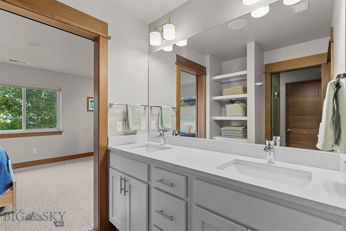 699 Rosa Way Property Photo 32