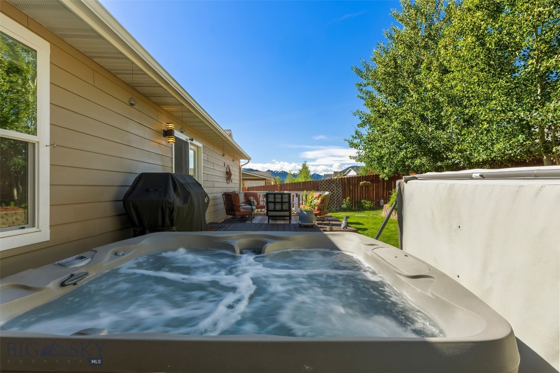 1227 Wildflower Trail Property Photo 43
