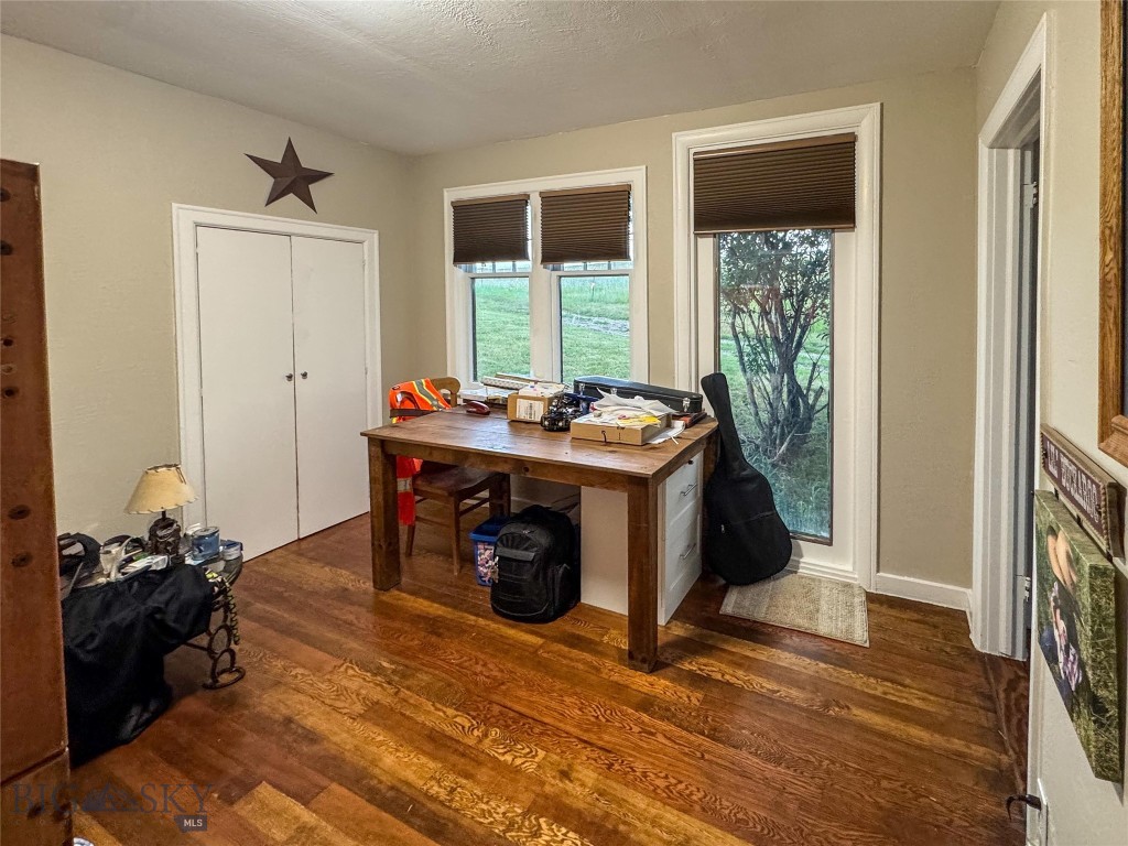 581 Willow Creek Road Property Photo 20