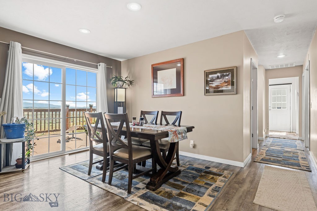412829 Property Photo 10