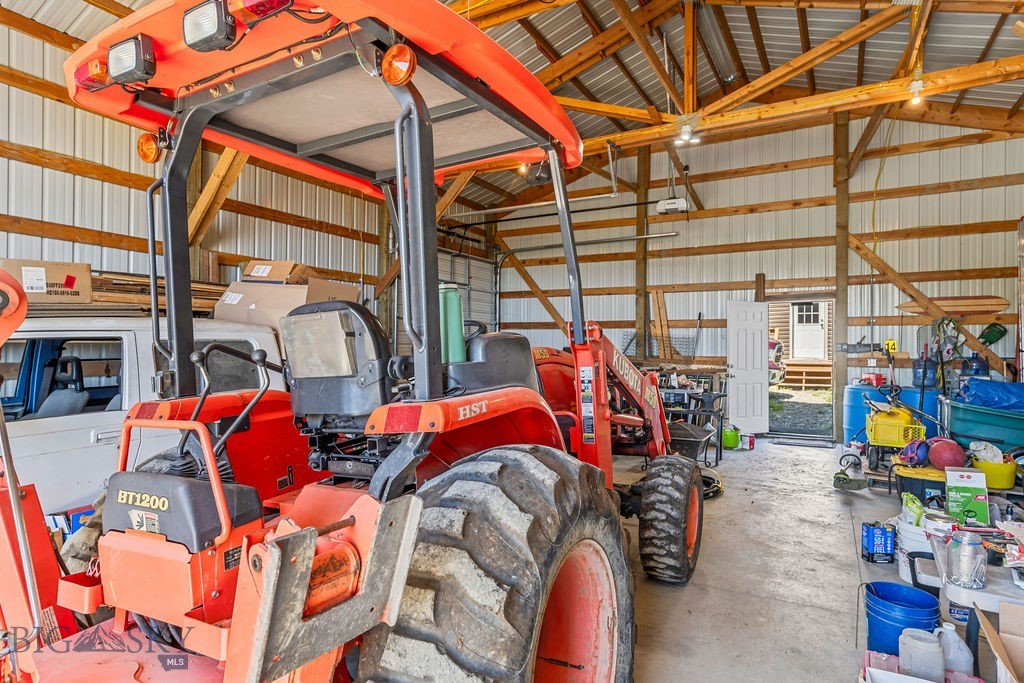 412829 Property Photo 37