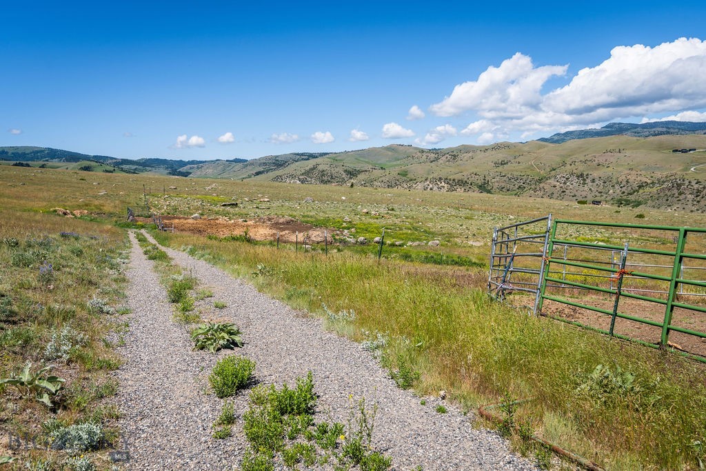 412829 Property Photo 48