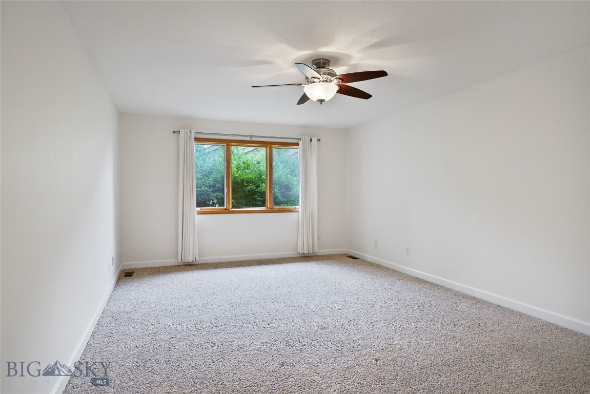 3940 Spruce Meadows Drive Property Photo 13
