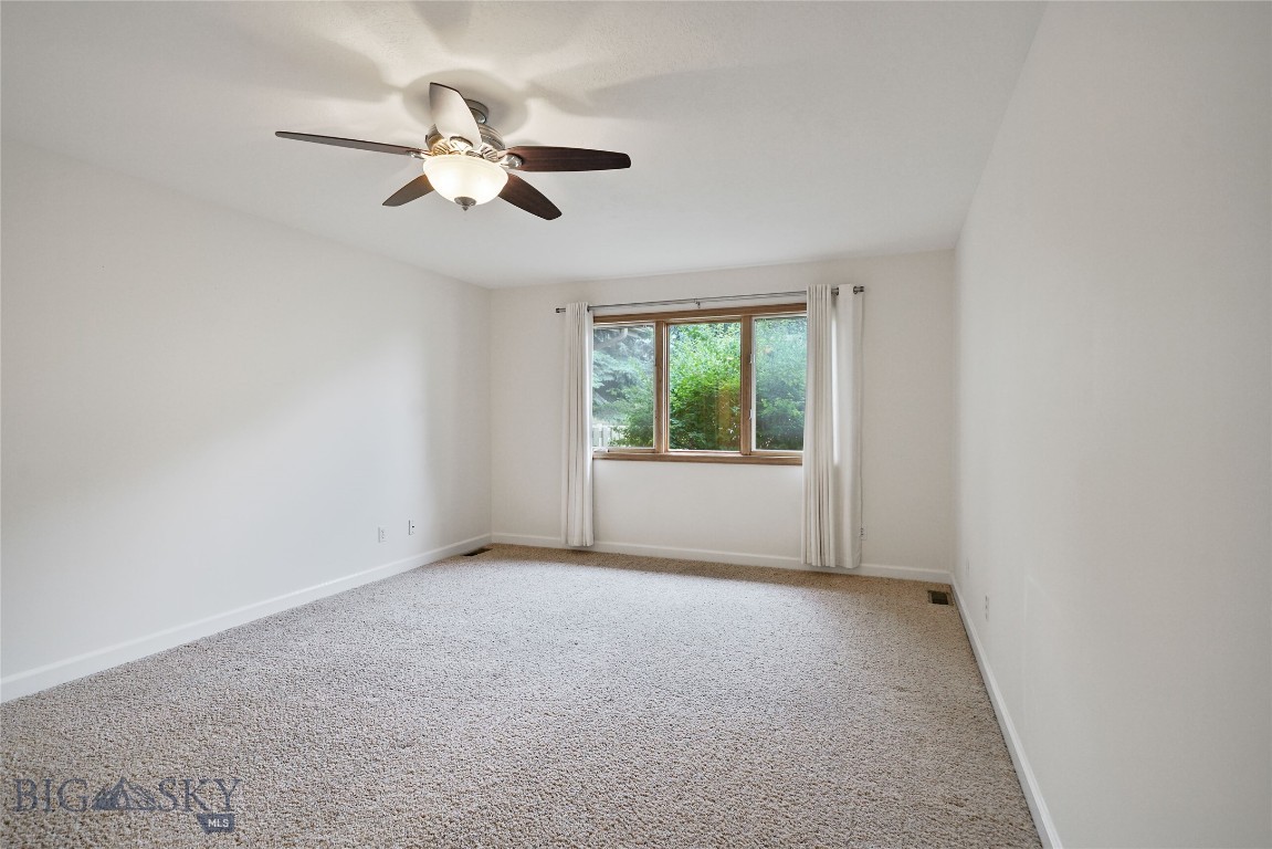3940 Spruce Meadows Drive Property Photo 15