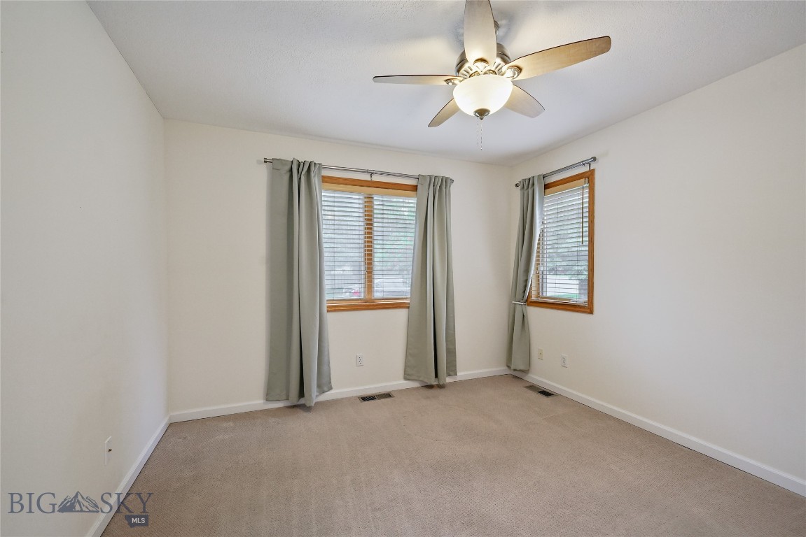 3940 Spruce Meadows Drive Property Photo 21