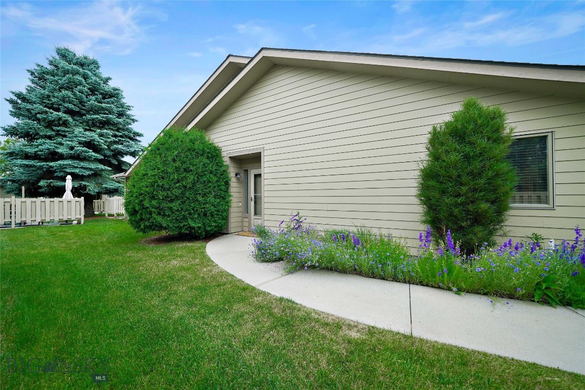 3940 Spruce Meadows Drive Property Photo 35