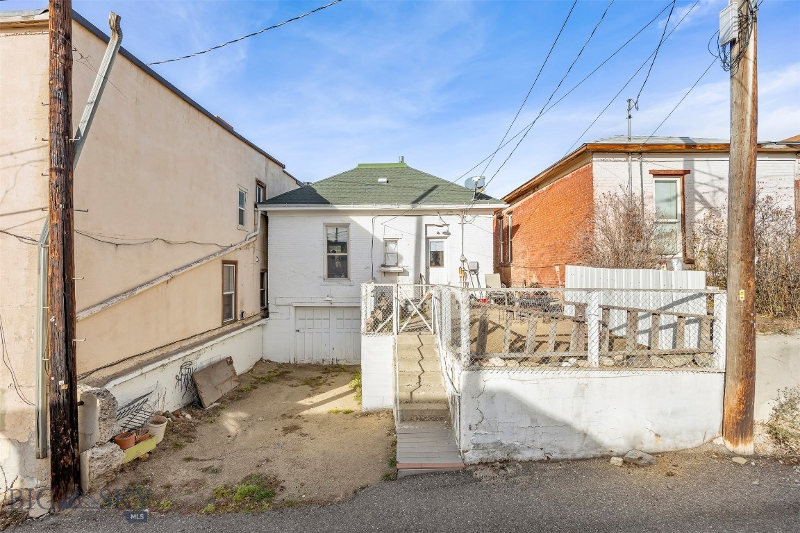 522 W Park Property Photo 19