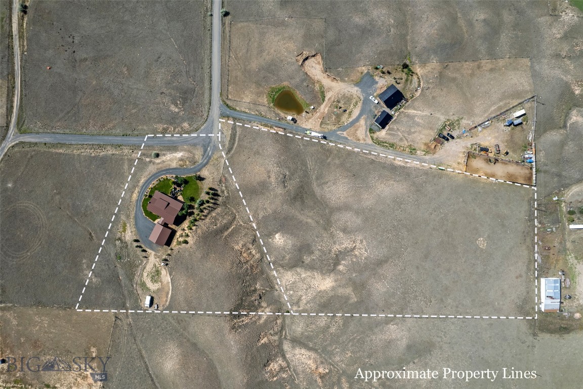 7 Prairie Dog Lane Property Photo 9