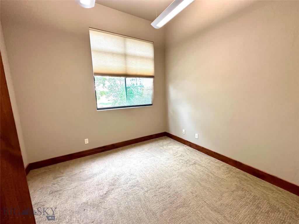 117 Main Street B Property Photo 6