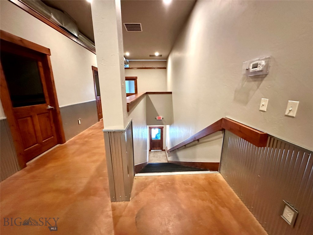 117 Main Street B Property Photo 12