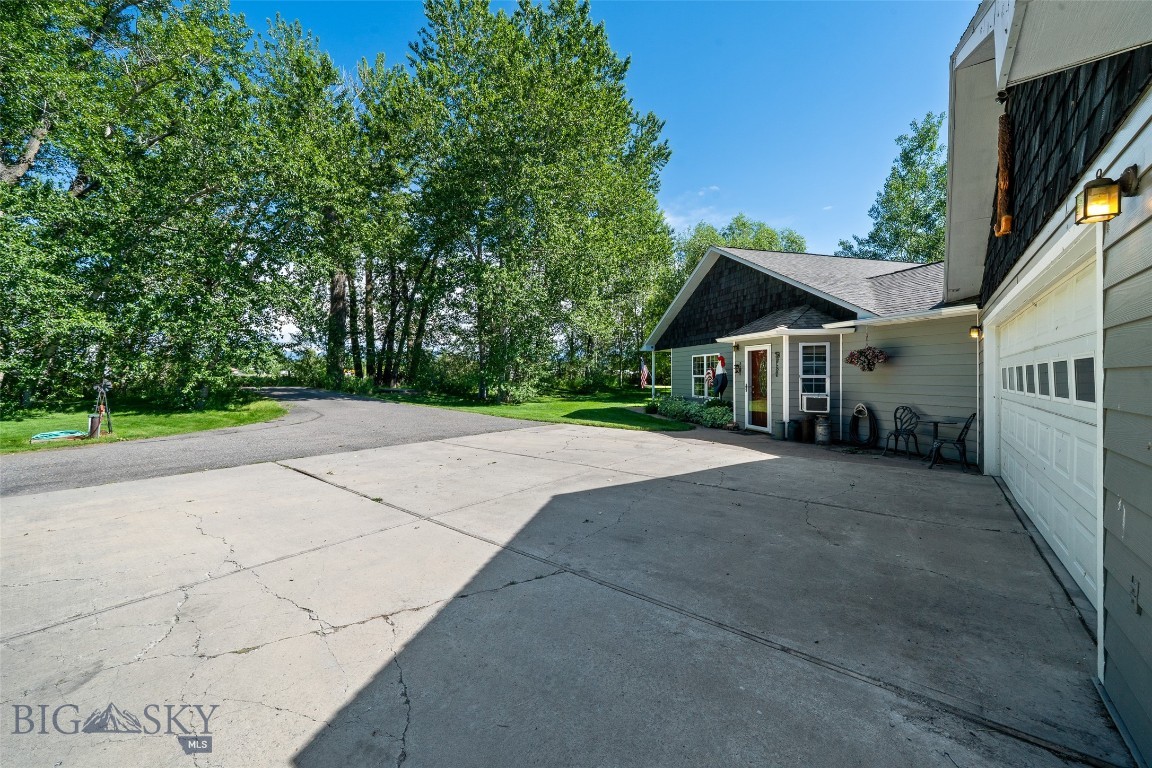 80455 Gallatin Road Property Photo 13