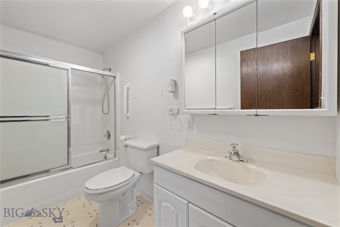423 Linden Street Property Photo 18