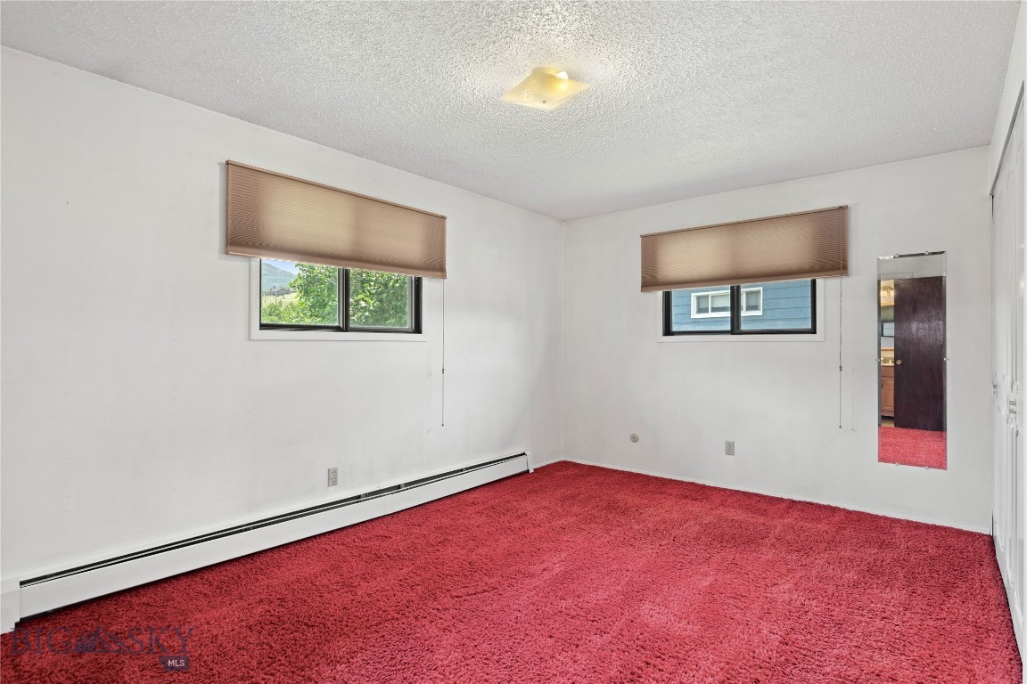 423 Linden Street Property Photo 23