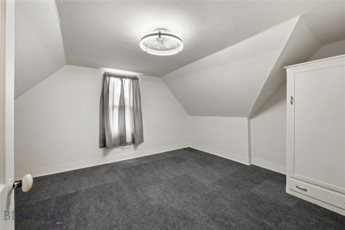 514 Locust Street Property Photo 15