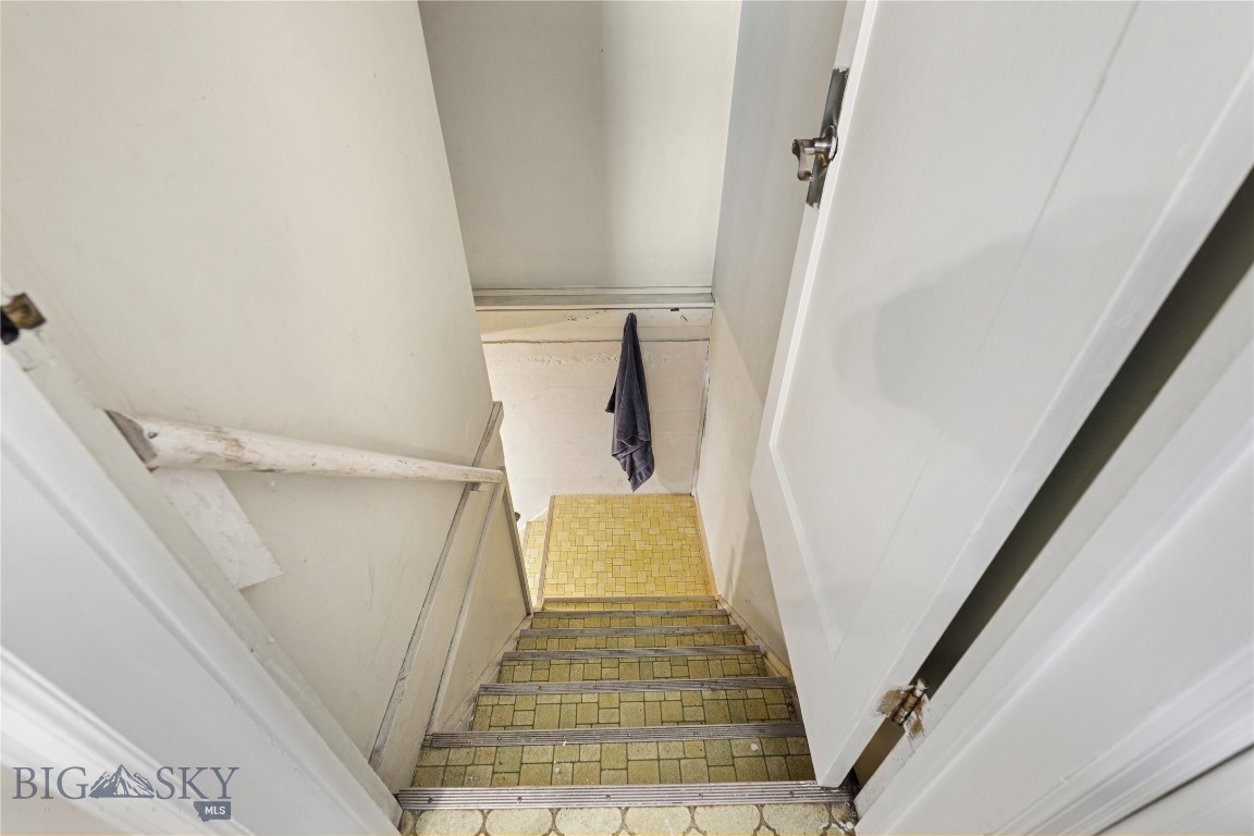 514 Locust Street Property Photo 32