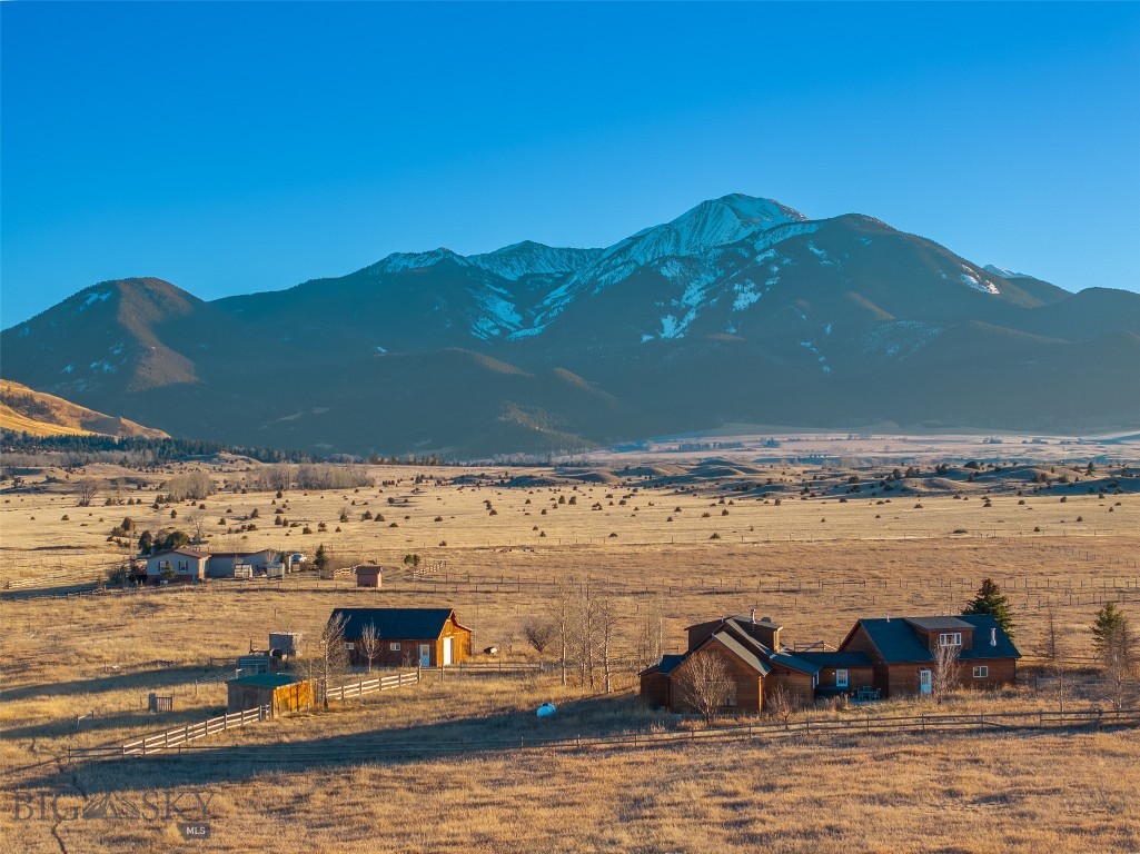 5 Shoshoni Way Property Photo 7