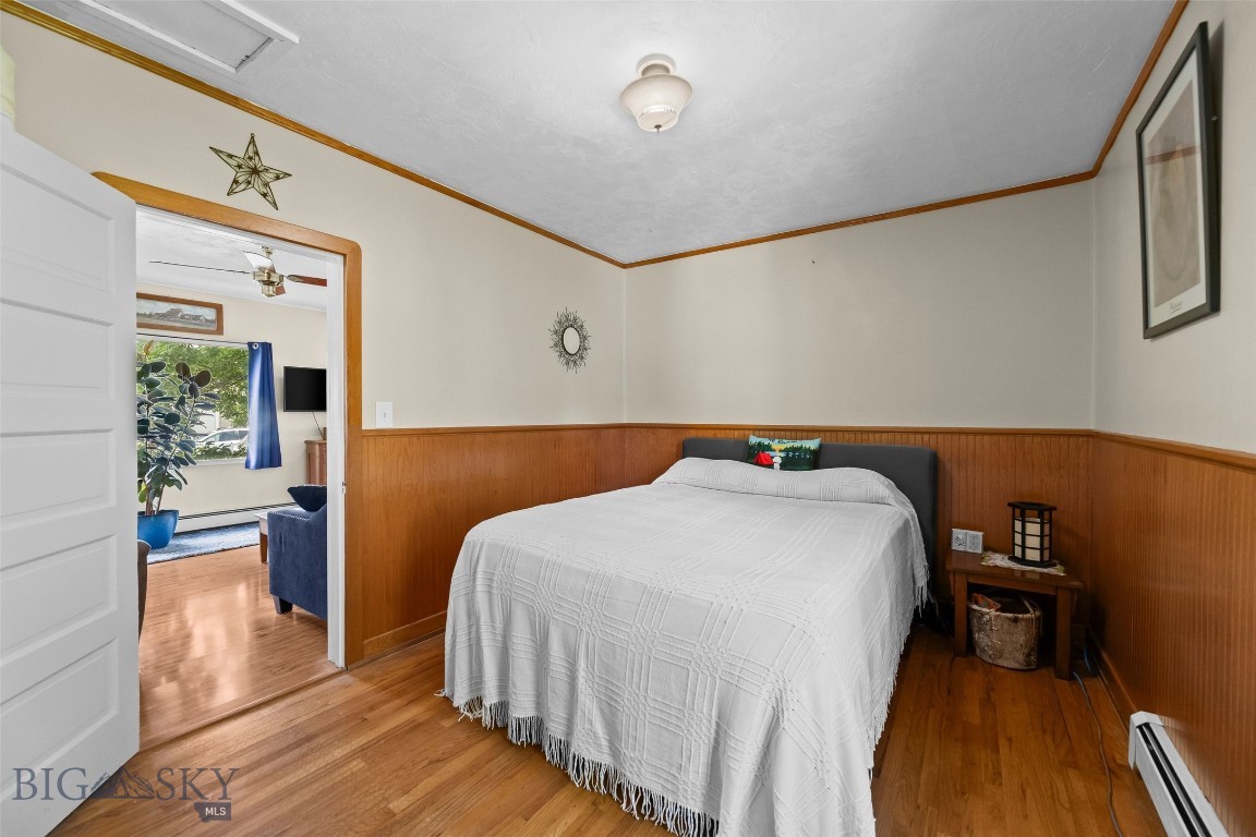 311 E Clark Street Property Photo 16