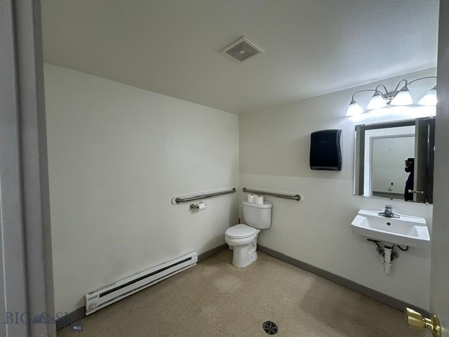 3928 Wynne 2 Property Photo 4