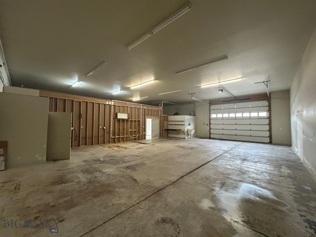 3928 Wynne 2 Property Photo 6