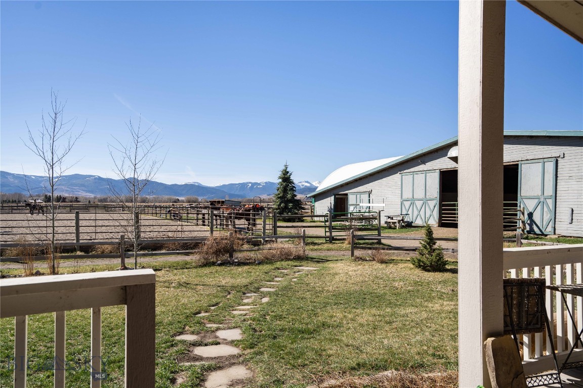 770 Mcreynolds Road Property Photo 13