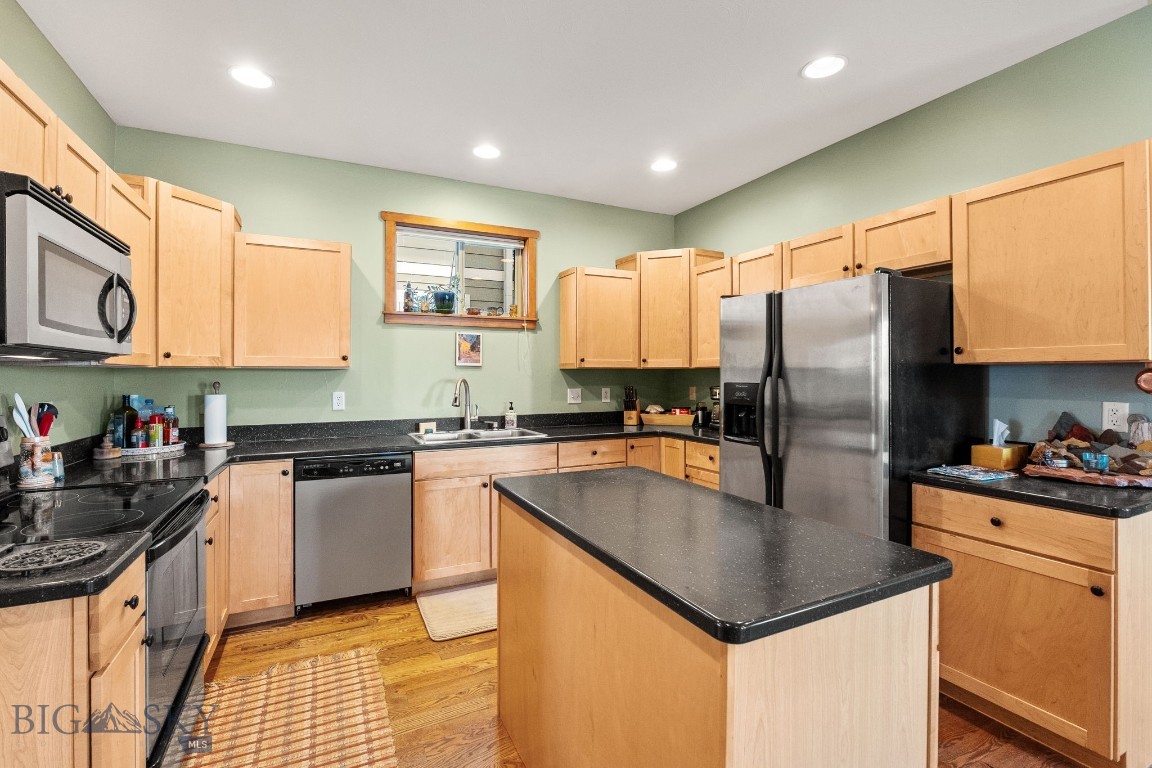 999 Jessie Way Property Photo 11