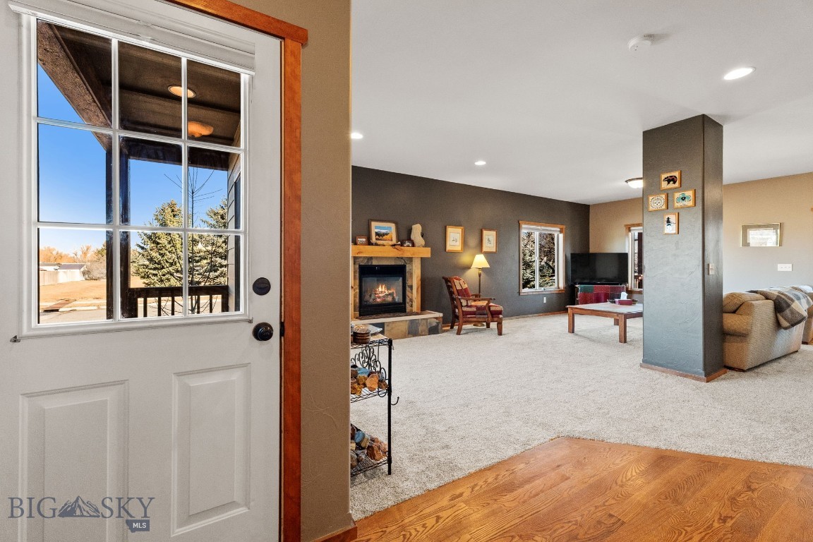 999 Jessie Way Property Photo 16