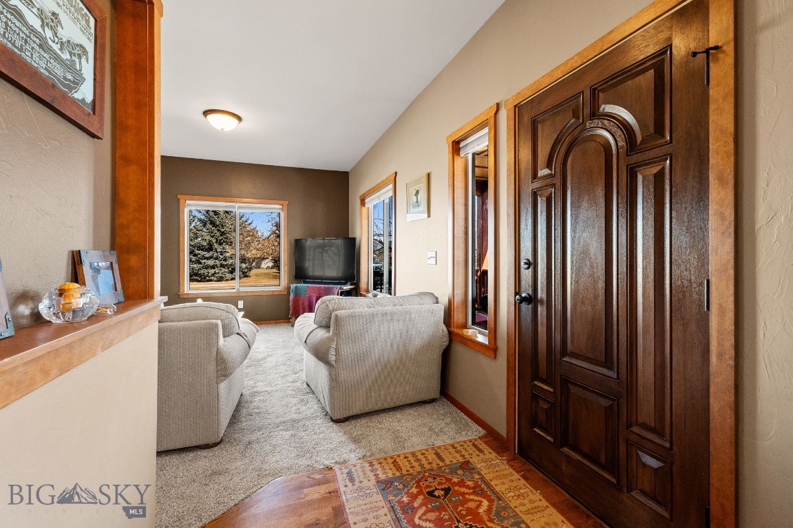 999 Jessie Way Property Photo 19